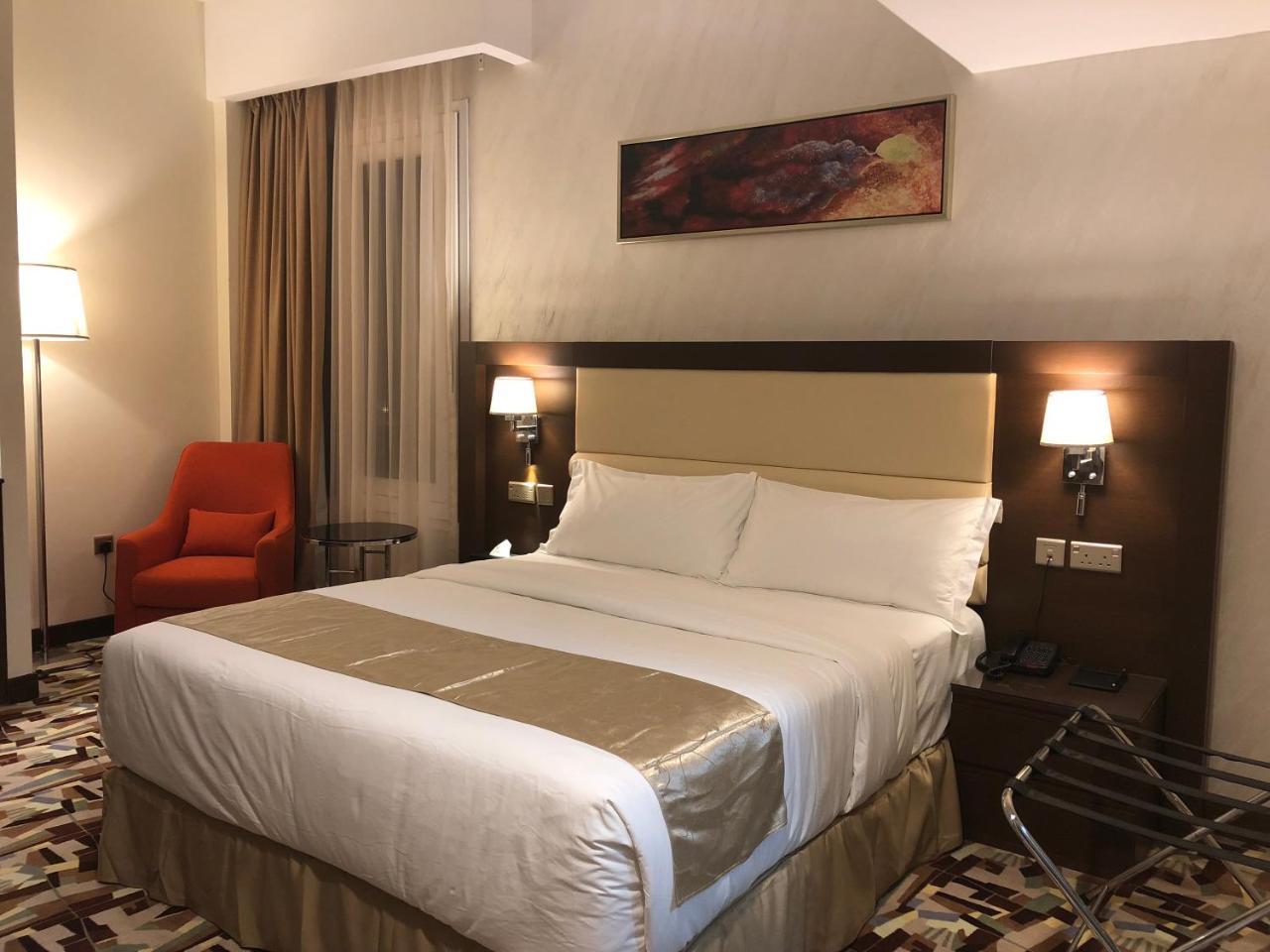 Al Murooj Grand Hotel Muscat Exterior photo